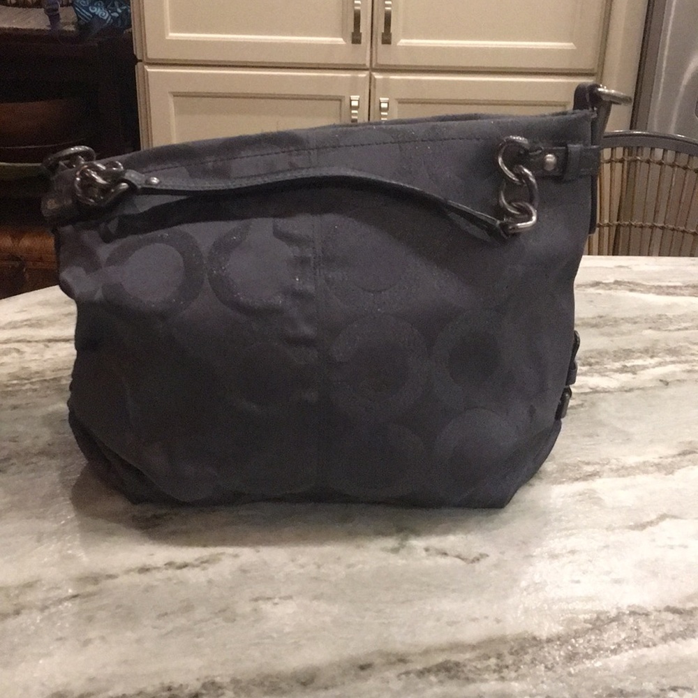 Coach purse - Picture 3 of 6